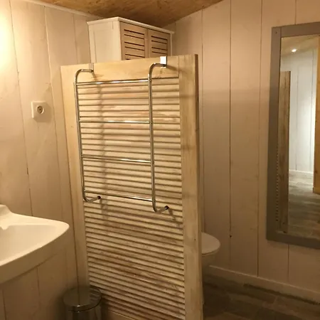 Проживание в семье Escale Au Fond Du Jardin Ажен